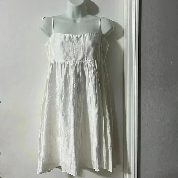 Astr Dresses & Skirts - Astr the label dress